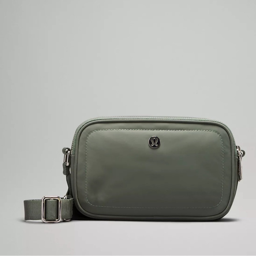 Crossbody Camera Bag 2L